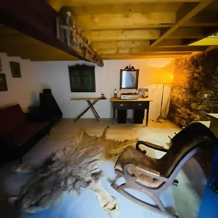 Casa Do Baloiço Em Porto De Vacas Aldeias De Xisto Janeiro de Baixo