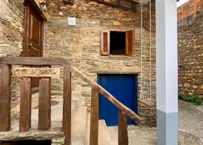 Casa Do Baloico Em Porto De Vacas Aldeias De Xisto 度假居